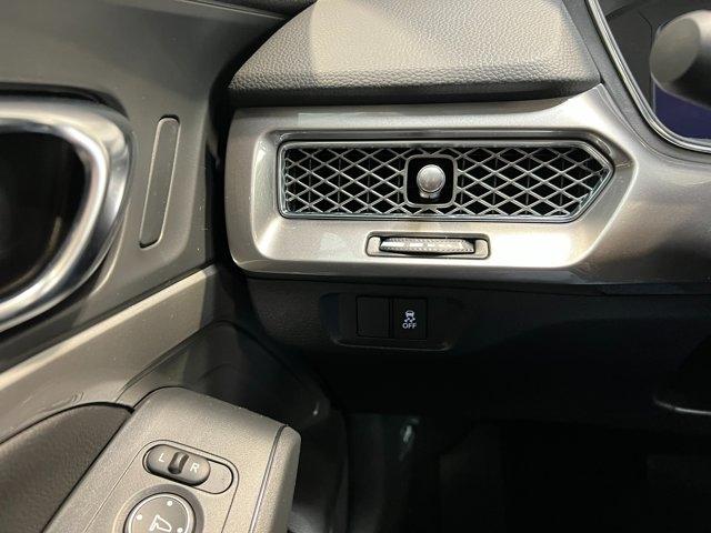 Photo of 2025 Platinum White Pearl Acura Integra