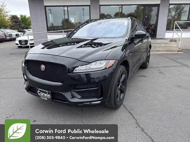 2017 Jaguar F-pace
