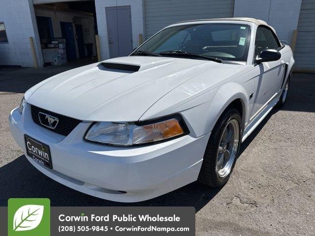 2001 Ford Mustang