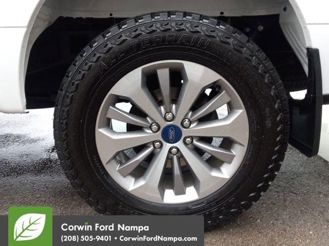 Photo of 2017 Oxford White Ford F-150