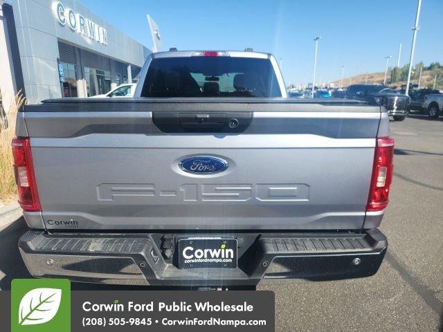 Photo of 2021 Iconic Silver Metallic Ford F-150