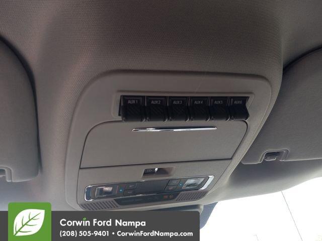 Photo of 2025 Glacier Gray Metallic Tri-Coat Ford F-350