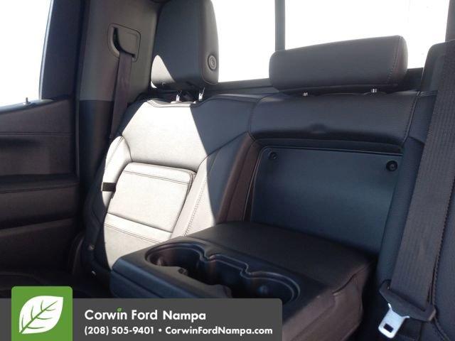 Photo of 2021 White Frost GMC Sierra 1500