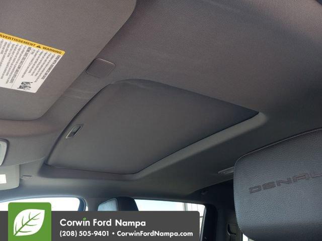 Photo of 2021 White Frost GMC Sierra 1500
