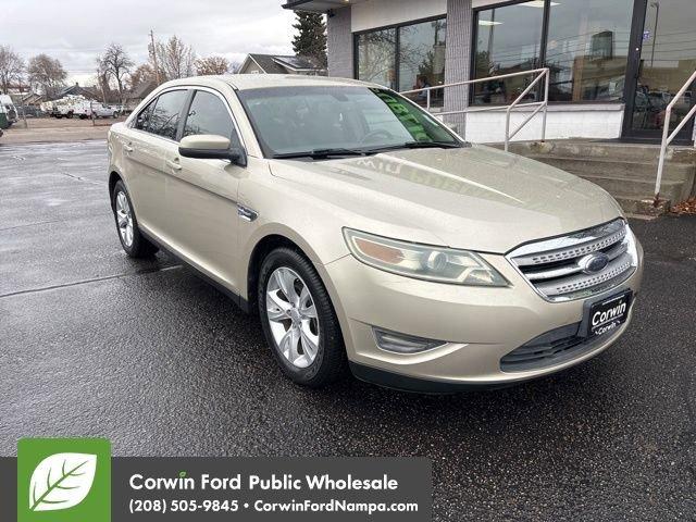 2010 Ford Taurus