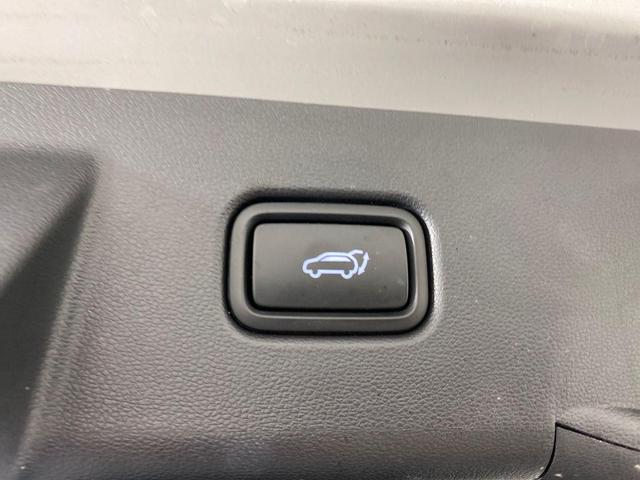 Photo of 2024 Shimmering Silver Hyundai TUCSON