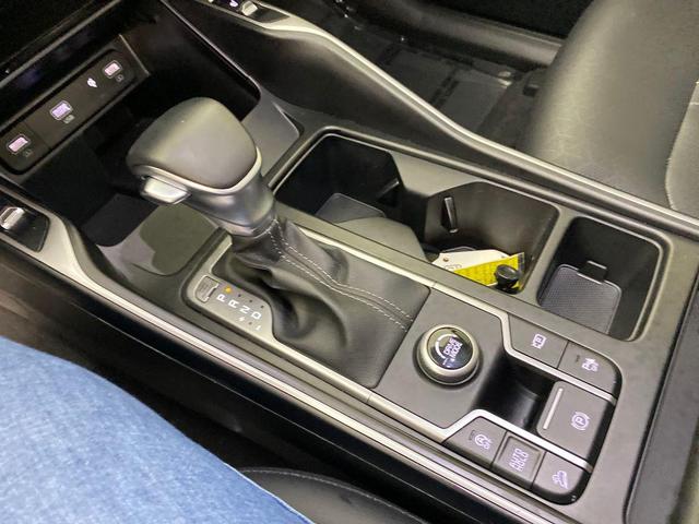 Photo of 2022 Wolf Gray Kia Sorento
