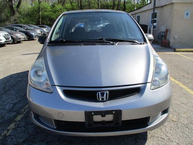 Photo of 2008 Gray Honda Fit