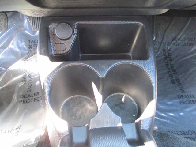 Photo of 2008 Gray Honda Fit