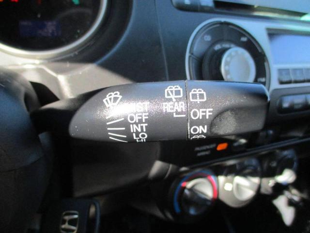 Photo of 2008 Gray Honda Fit