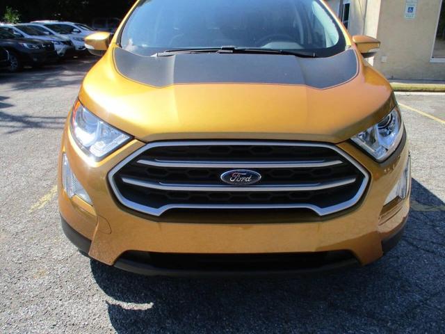 Photo of 2021 Luxe Yellow Ford EcoSport