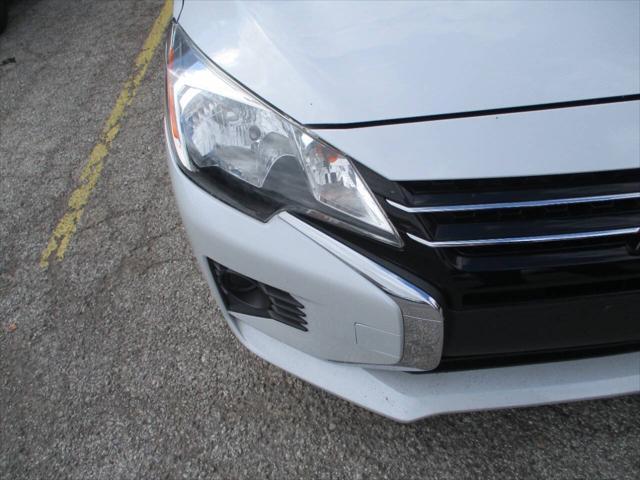 Photo of 2022 White Diamond Mitsubishi Mirage