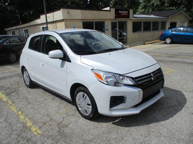 Photo of 2022 White Diamond Mitsubishi Mirage