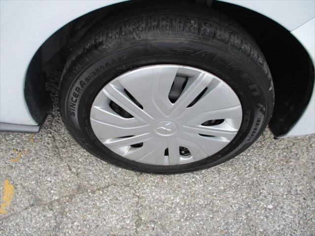 Photo of 2022 White Diamond Mitsubishi Mirage