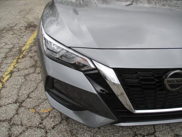 Photo of 2023 Gun Metallic Nissan Sentra