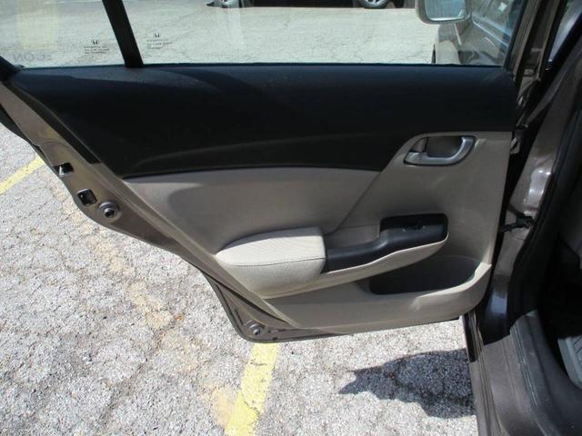 Photo of 2014 Gray Honda Civic