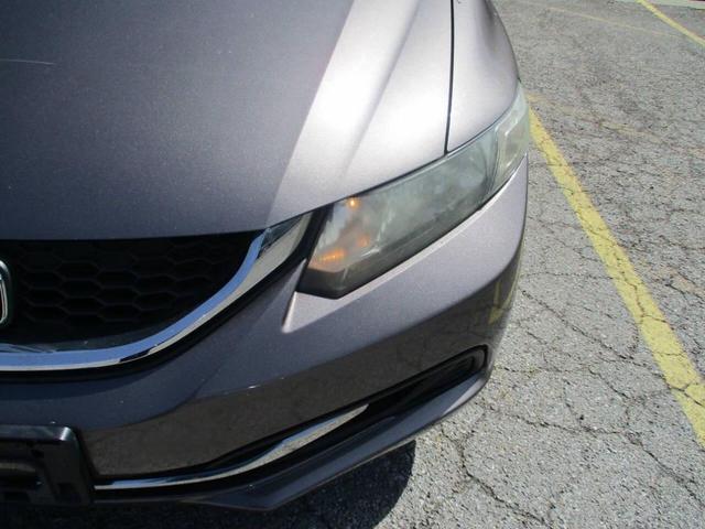 Photo of 2014 Gray Honda Civic