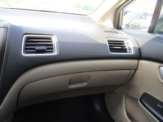Photo of 2014 Gray Honda Civic