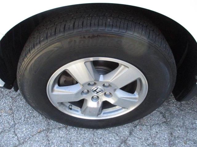 Photo of 2011 Taffeta White Honda Pilot