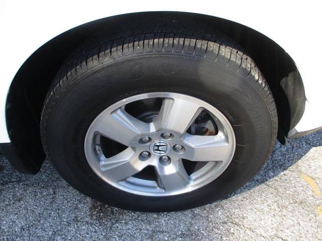 Photo of 2011 Taffeta White Honda Pilot