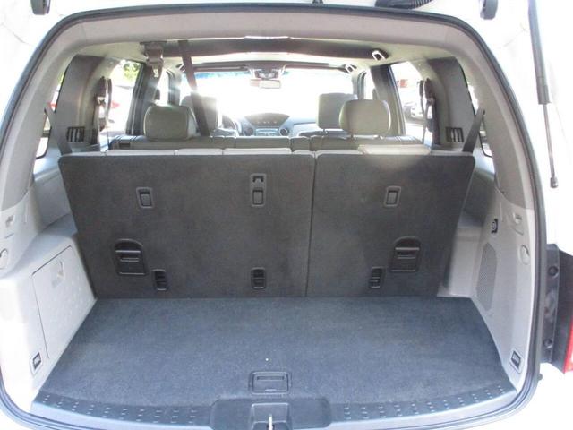 Photo of 2011 Taffeta White Honda Pilot