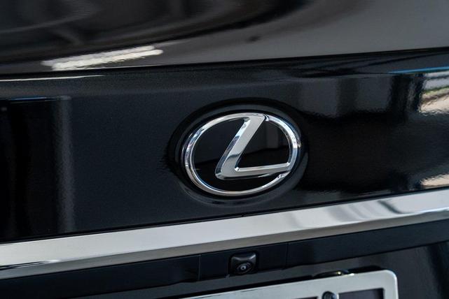 Photo of 2021 Caviar Lexus ES 350
