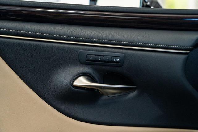 Photo of 2021 Caviar Lexus ES 350