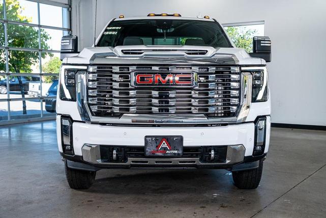 Photo of 2024 Summit White GMC Sierra 3500