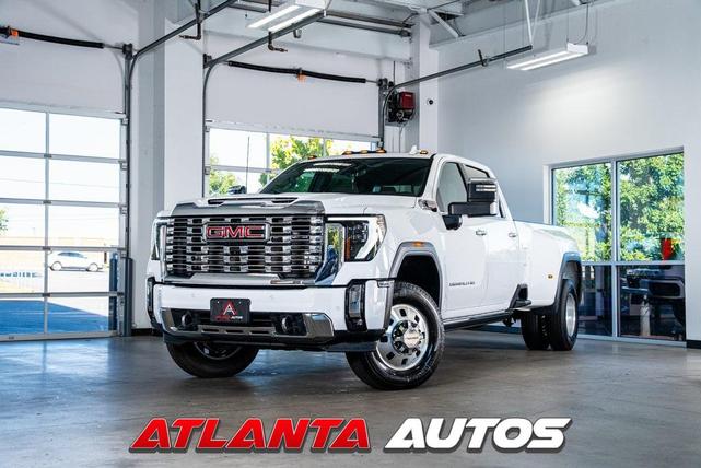 Photo of 2024 Summit White GMC Sierra 3500