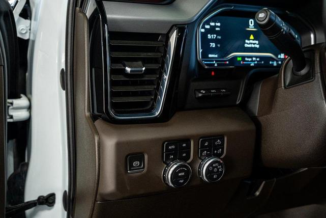 Photo of 2024 Summit White GMC Sierra 3500