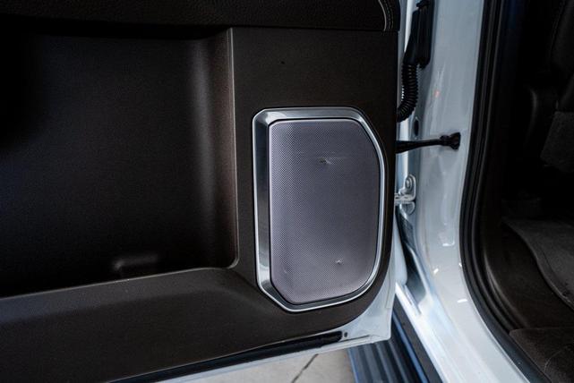 Photo of 2024 Summit White GMC Sierra 3500