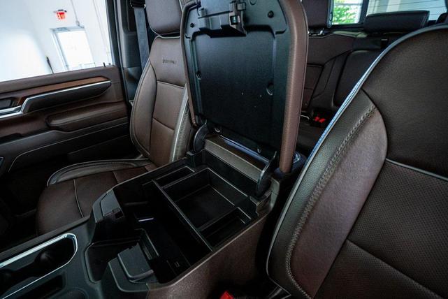 Photo of 2024 Summit White GMC Sierra 3500