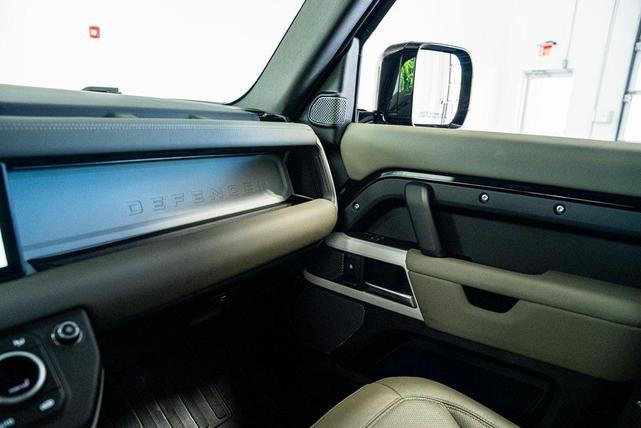 Photo of 2024 Santorini Black Metallic Land Rover Defender