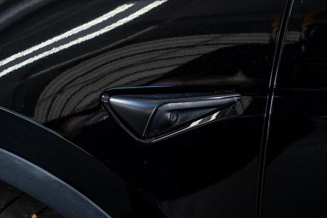 Photo of 2022 Solid Black Tesla Model Y