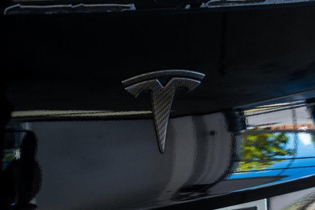 Photo of 2022 Solid Black Tesla Model Y
