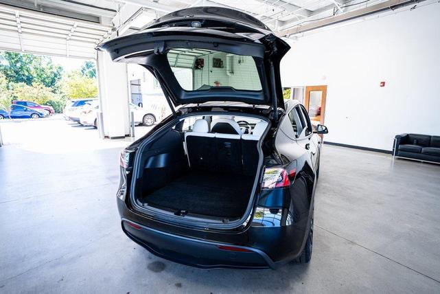 Photo of 2022 Solid Black Tesla Model Y