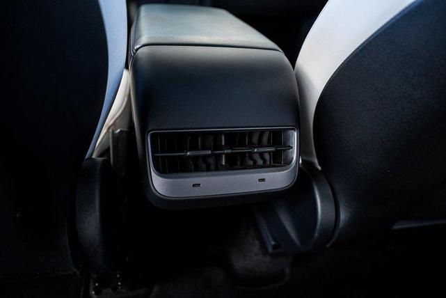 Photo of 2022 Solid Black Tesla Model Y