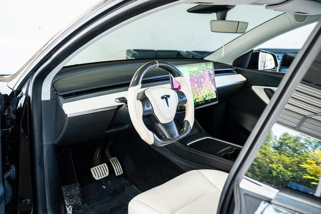 Photo of 2022 Solid Black Tesla Model Y