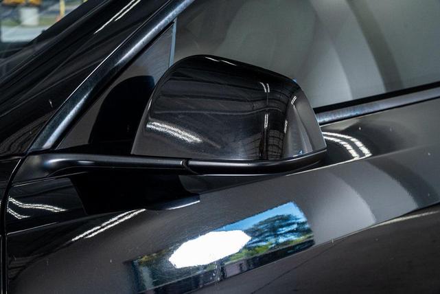 Photo of 2022 Solid Black Tesla Model Y