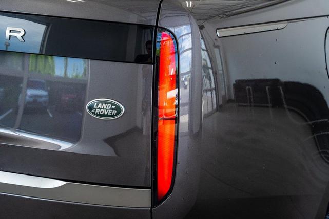Photo of 2023 Gray Land Rover Range Rover
