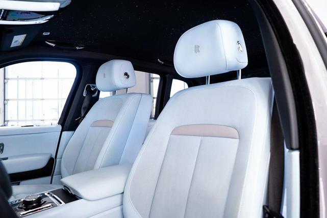 Photo of 2022 Gray Rolls-Royce Cullinan