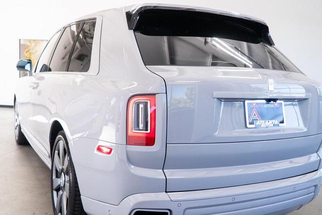 Photo of 2022 Gray Rolls-Royce Cullinan