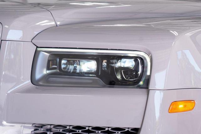 Photo of 2022 Gray Rolls-Royce Cullinan