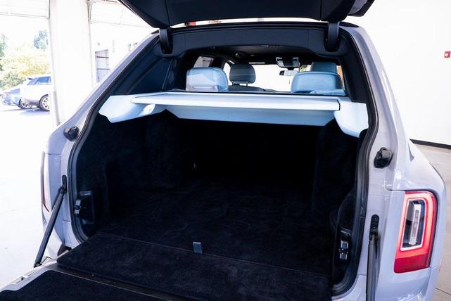 Photo of 2022 Gray Rolls-Royce Cullinan