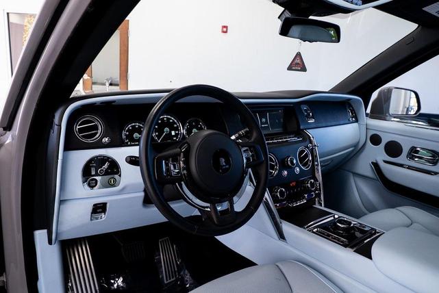 Photo of 2022 Gray Rolls-Royce Cullinan