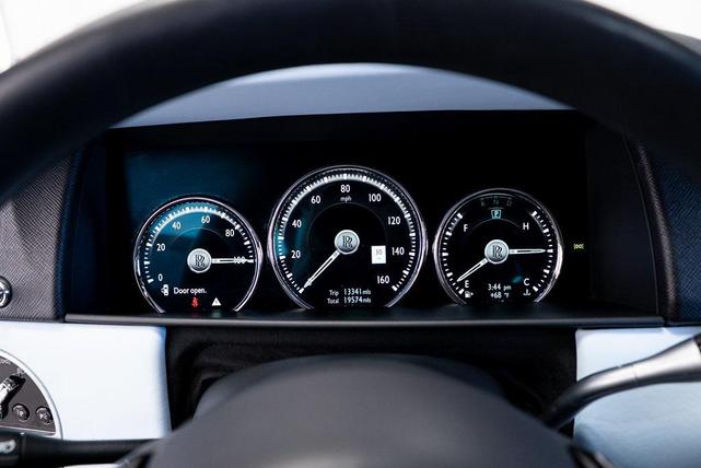 Photo of 2022 Gray Rolls-Royce Cullinan