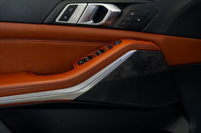 Photo of 2022 Alpine White BMW X5