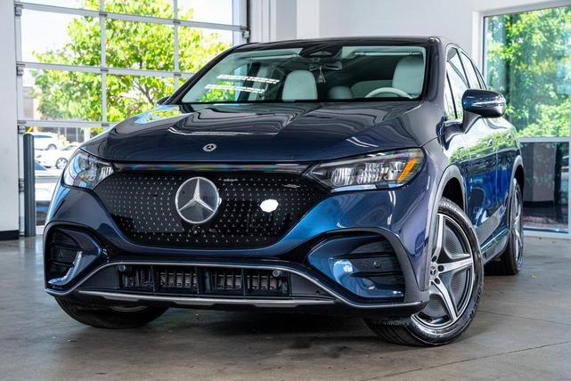 Photo of 2024 Twilight Blue Metallic Mercedes-Benz EQE 350