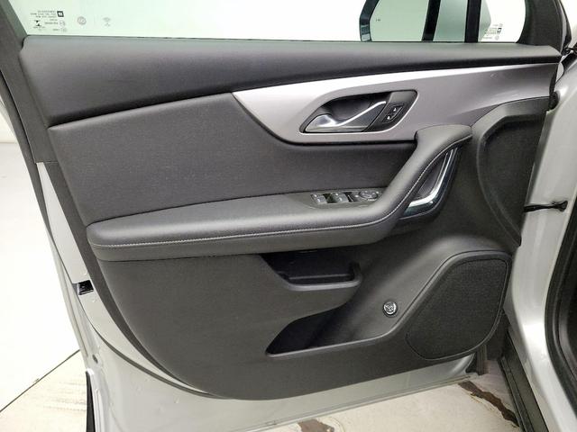 Photo of 2022 Silver Chevrolet Blazer