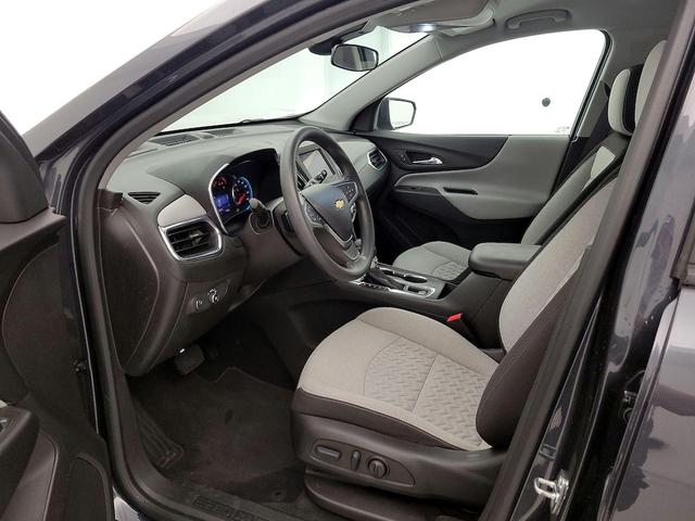 Photo of 2022 Gray Chevrolet Equinox